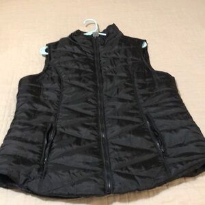 Ladies black puffer vest